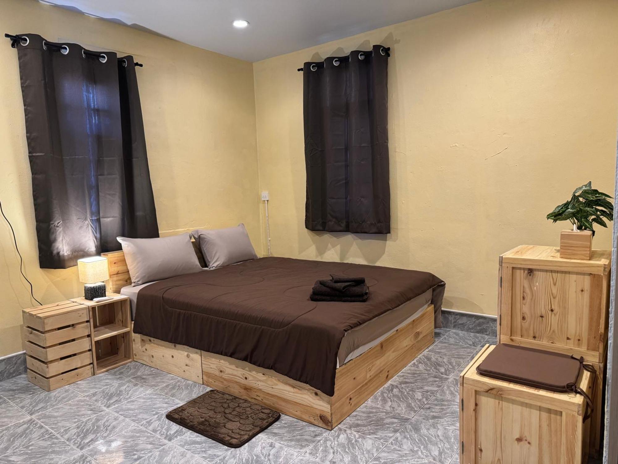 The Wave Haad Rin Hostel Room photo